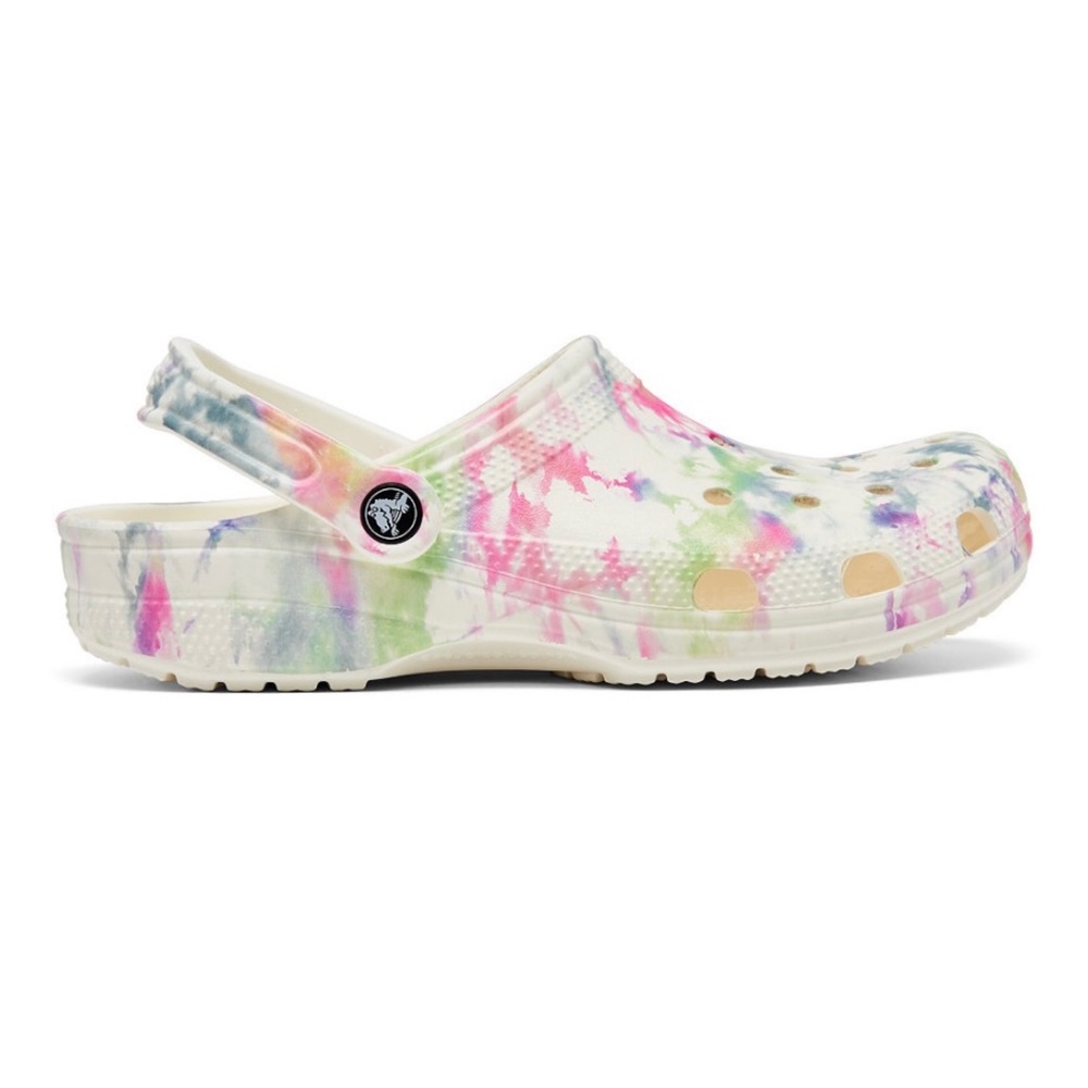 Women's Crocs Classic Platform Clogs! - Picture 2 of 6
